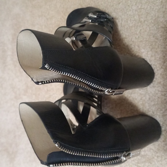 MK block heels - Picture 9 of 15